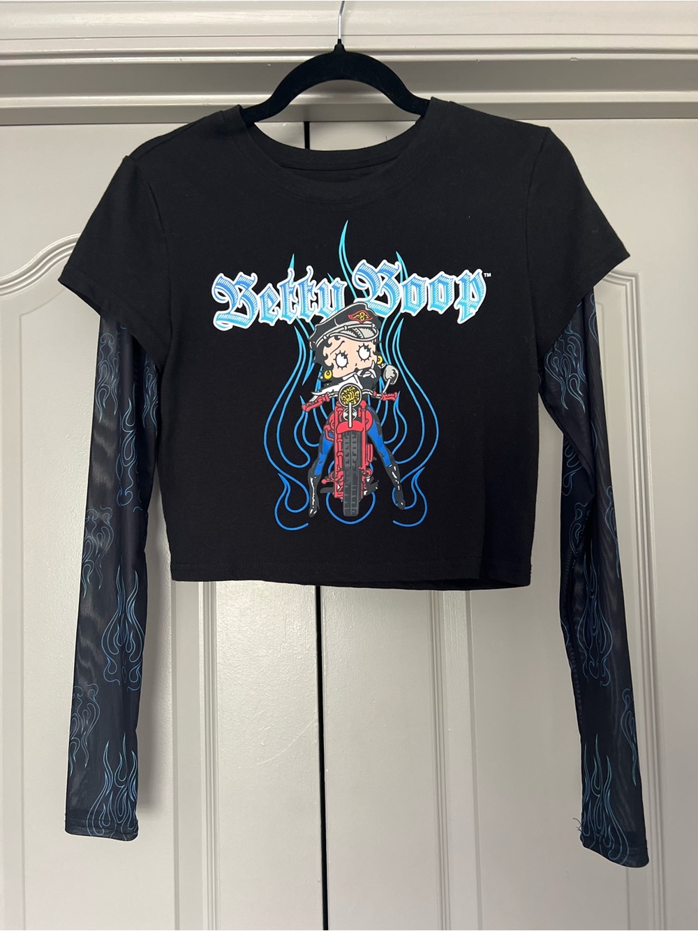 Y2K Betty Boop Biker Graphic Mesh Flame Sleeve Crop Top Medium - Picture 2 of 5